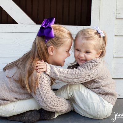 Sisters – Jacksonville Family Photographer