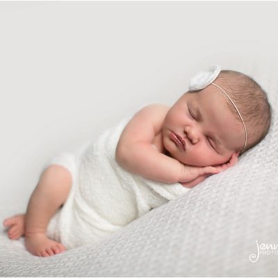 Welcome to the World baby V! Jacksonville Newborn Photographer